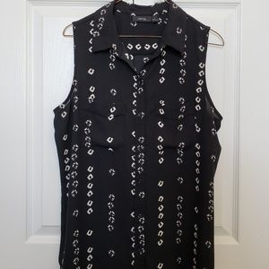 Apt 9 Black Sleeveless Patterned Blouse